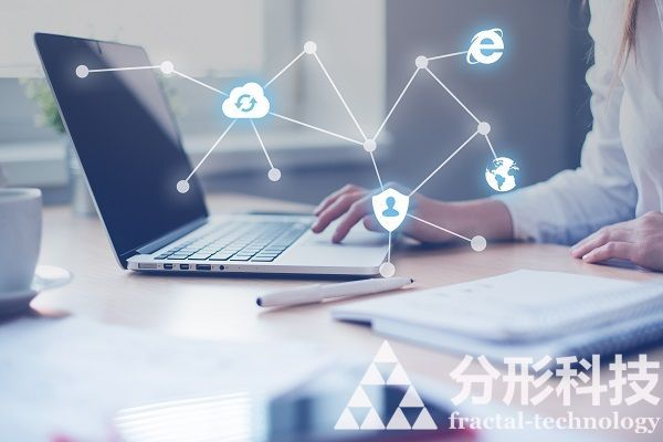 專業(yè)網(wǎng)站建設：響應式+智能化適配多終端時代的用戶需求